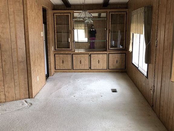 5th image of 11548 S Sheila Ave