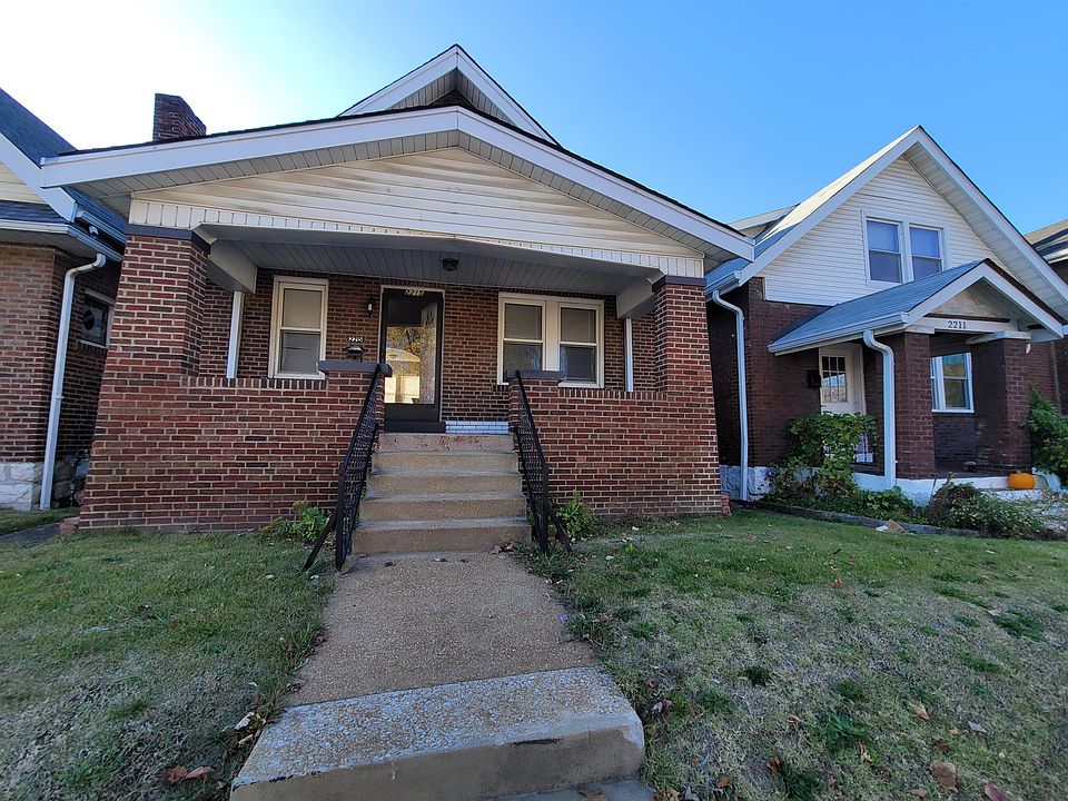 1st image of 2215 McCausland Ave
