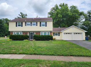 13171 Morning Spring Ln, Fairfax, VA 22033