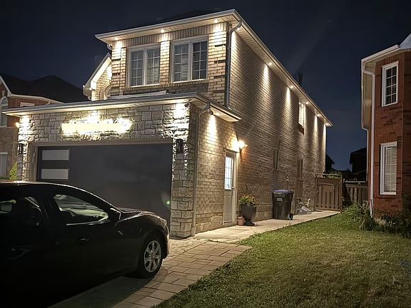 2nd image of 5365 Fallingbrook Dr #Basement
