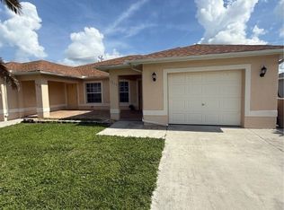 1719 SW 32nd Ter, Cape Coral, FL 33914