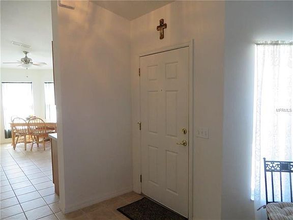 5th image of 461 Grand Canal Dr