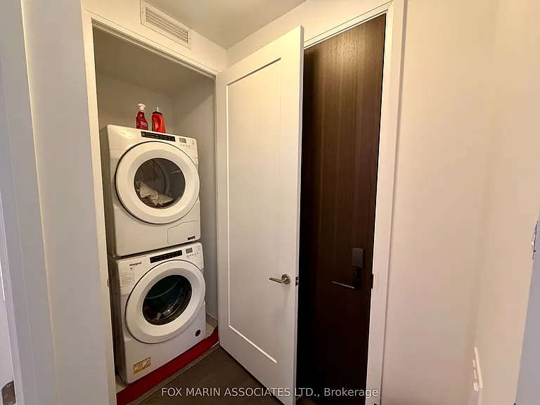 280 Howland Ave #Penthouse 30 — Photo 20