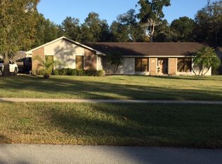 429 April Ln, Apopka, FL 32712