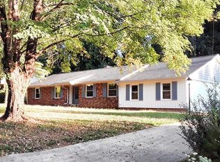 2840 Wesleyan Ln, Winston Salem, NC 27106