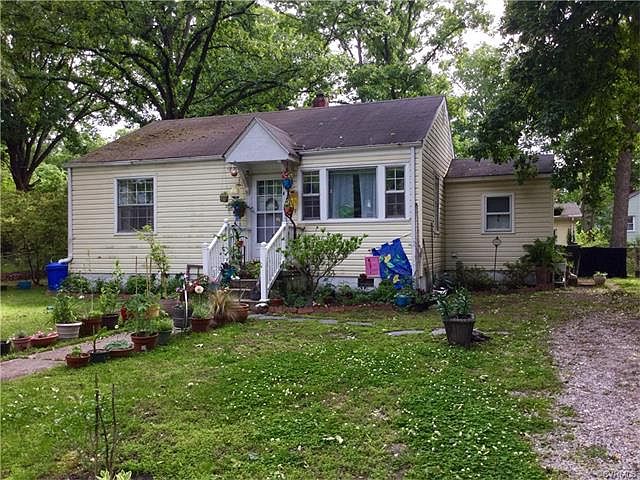 1st image of 3343 Chapel Dr