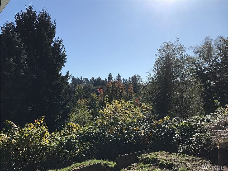 1st image of 805 14th Ave SE