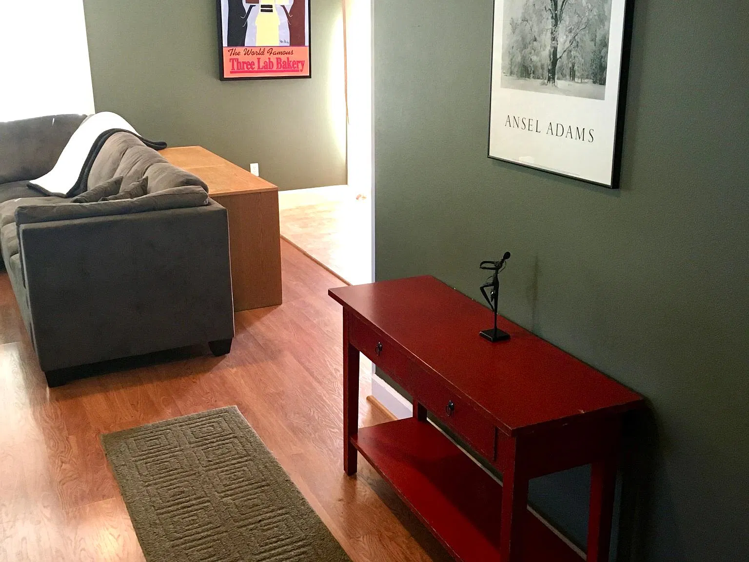 3 bed, 2.5 bath, 1757 sqft, $2,800 — Photo 2