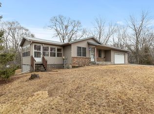 879 Willow Ridge Rd, Hudson, WI 54016