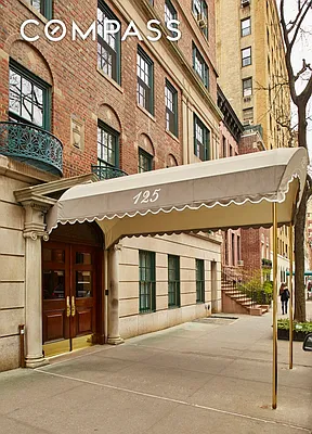 Sold by Compass | media 23