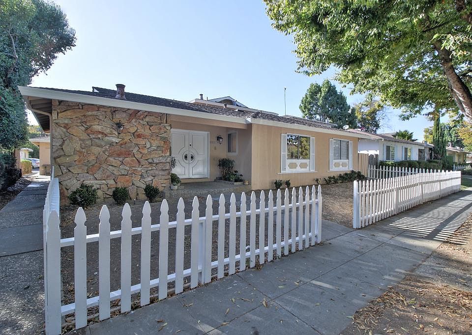 Well Maintained 4-Plex