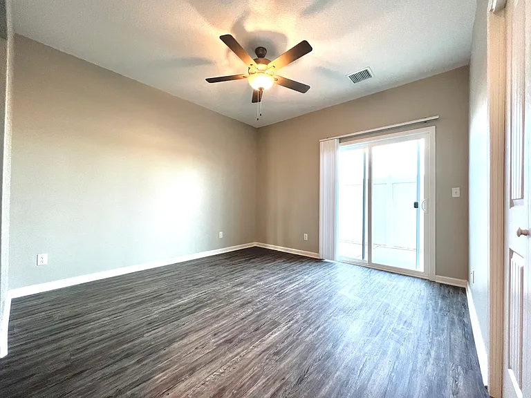 921 Lingonberry Ln #921 — Photo 8