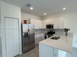 687 SE 14th St #687, Homestead, FL 33034