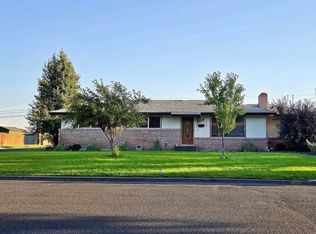 1156 E Elm St, Othello, WA 99344