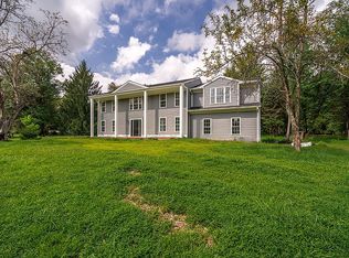 5 Jeffrey Ln, Bridgewater, NJ 08807