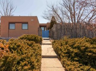 1911 Thomas Ave, Santa Fe, NM 87505