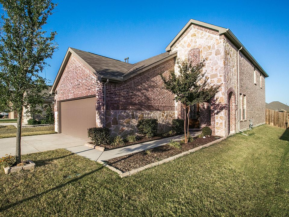 1st image of 12213 Walden Wood Dr