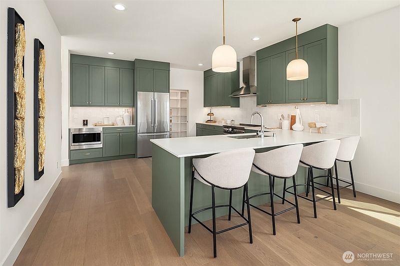 5th image of 3442 13th Avenue W #A