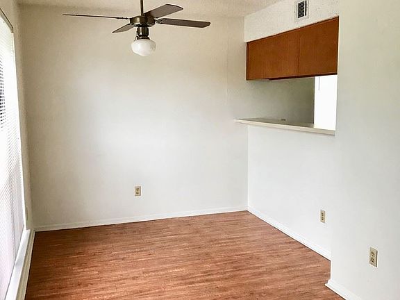 4th image of 133 Coers Dr APT 3