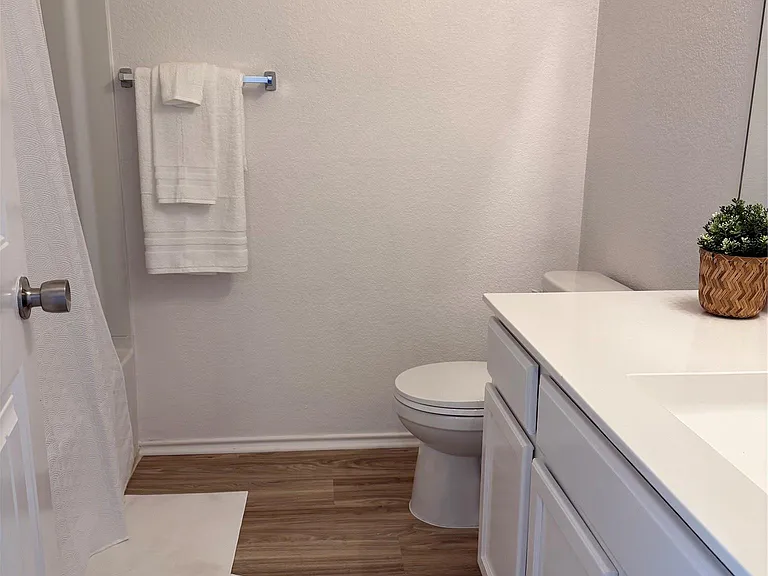 14907 Retha Pass — Photo 17