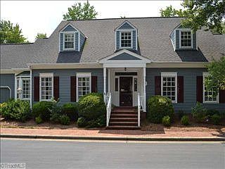 1st image of 8 Saint Augustine Sq
