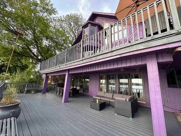 1380 Pratt Dr, Lapeer, MI 48446