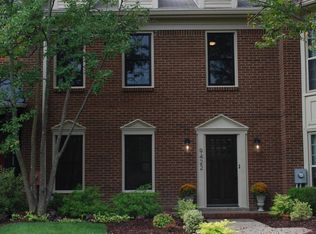 9422 Wessex Pl, Hurstbourne, KY 40222