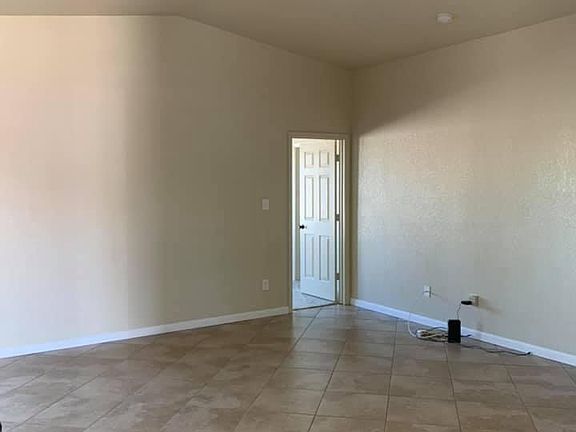 4th image of 7238 E 36th Pl