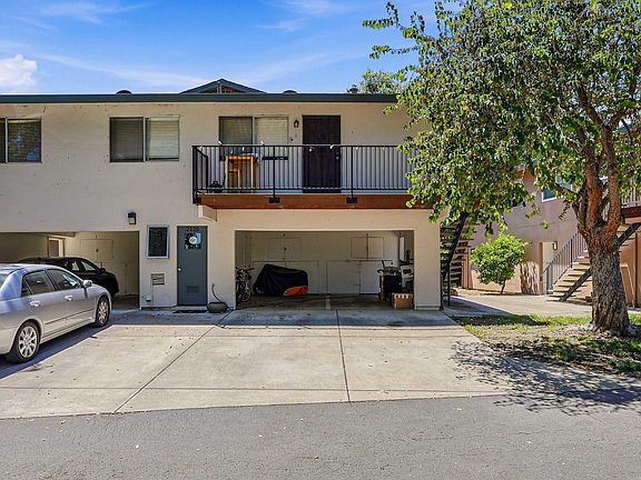 2nd image of 2125 Arroyo Ct APT 2