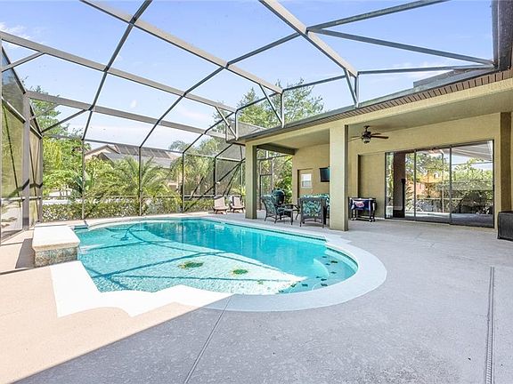 5th image of 765 Country Charm Cir