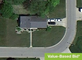 2181 Finch Dr, Saginaw, MI 48601