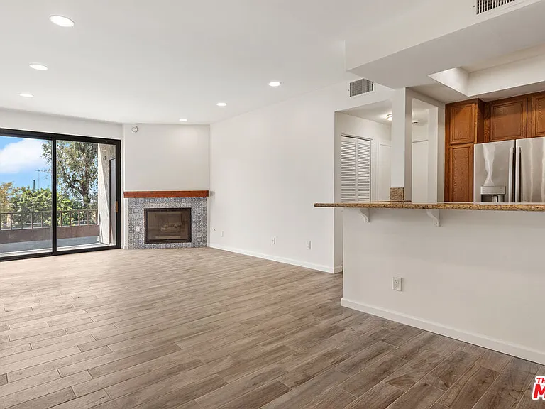 8707 Falmouth Ave #221 — Photo 7