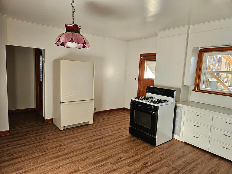 19 York St #19 — Photo 21