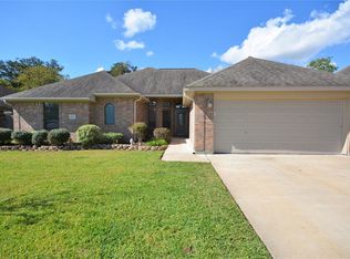 1002 Cardinal Dr, Richwood, TX 77566