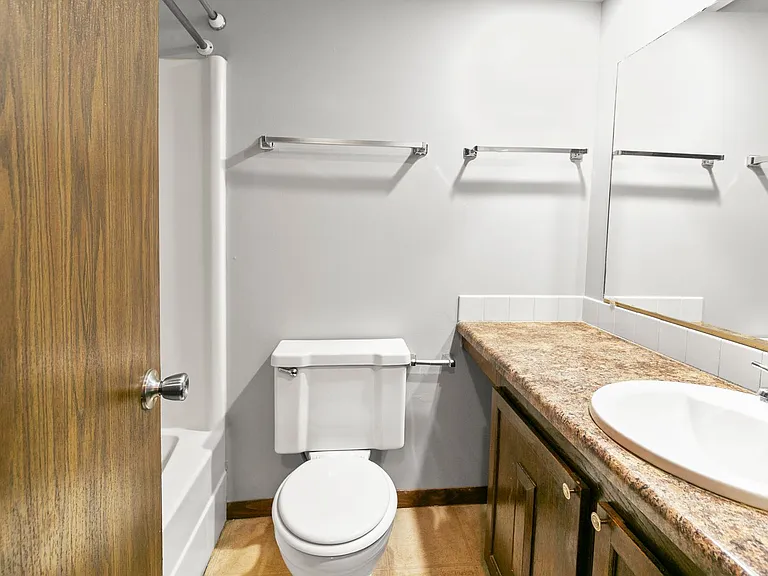 9002 David Cir — Photo 17