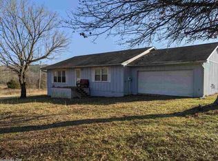 41 Wilkes Ln, Ash Flat, AR 72513