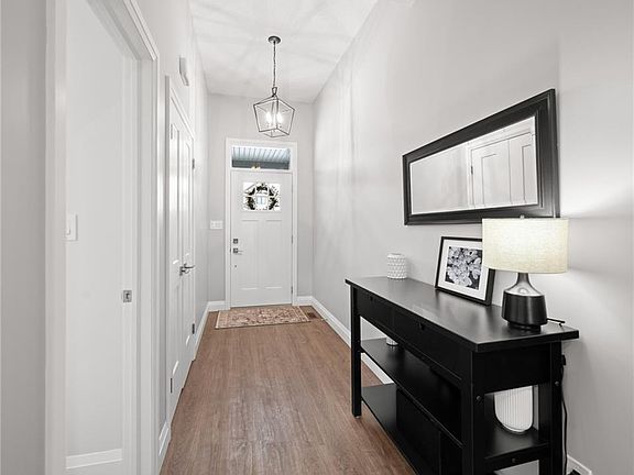 4th image of 202 Timber Trail Rd