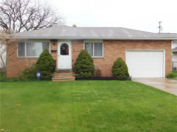 19331 Weyburne Ave, Cleveland, OH 44135