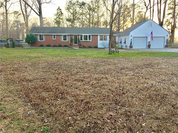 2nd image of 2013 Mill Landing Rd