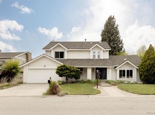 6335 S Geneva Cir, Englewood, CO 80111