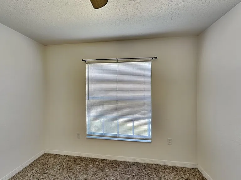 1406 Orlando Pl — Photo 13