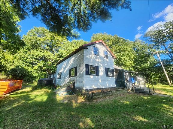 2nd image of 1934 Patterson Rd