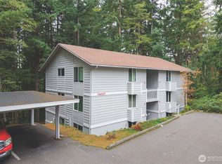 34007 1st Cir S, Federal Way, WA 98003