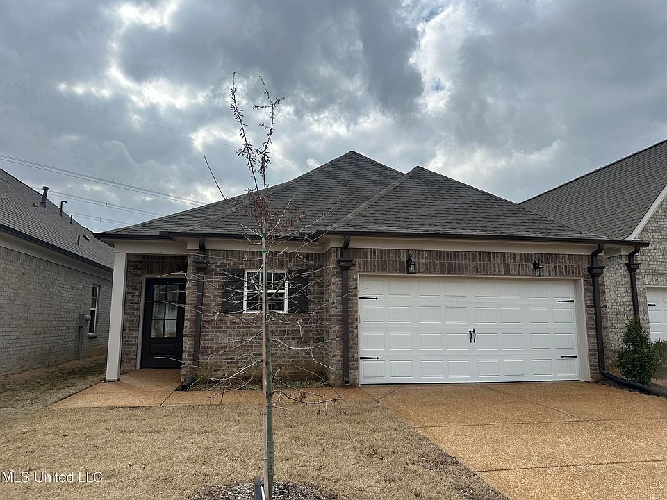 1st image of 327 Flower Garden Dr