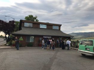 800 N Main St, Ashland, OR