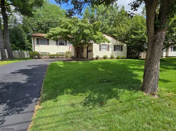 21 Heinrich Rd, Franklin Twp., NJ 08873