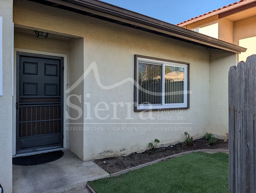 2 bed, $3,600 — Photo 2