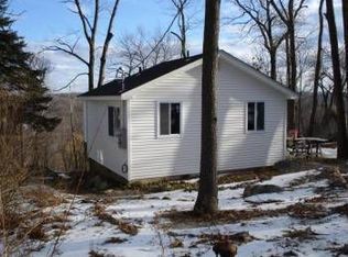 32 Lonaconing Rd, Highland Lakes, NJ 07422