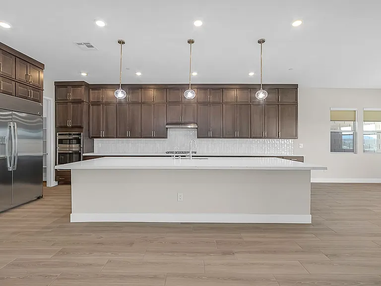 349 Tigullio Ave — Photo 25