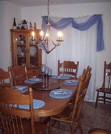 4th image of 4074 Blackwell Ct W
